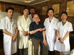 和派圆针·何峙君:誓愿普求含灵苦,悬壶济世暖杏林!